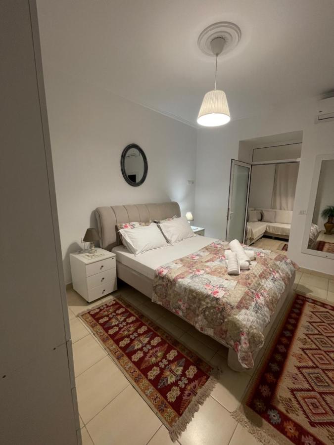 Meg'S Apartment Gjirokastër Exteriér fotografie